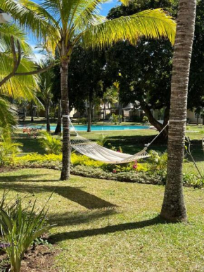 3bedroom house, pool & garden!
